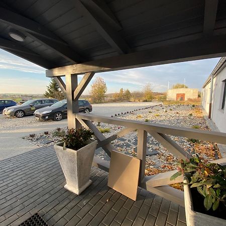 Hotelik Nad Zalewem 10 Km Od Legnicy Legnica Exterior photo